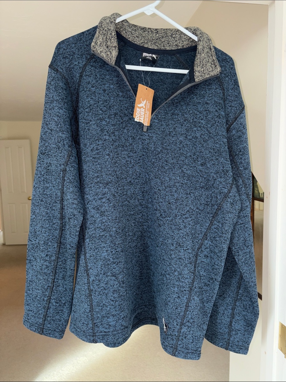 NWT Eddie Bauer Men's Navy Heather Quarter-Zip Pullover with Contrast Collar